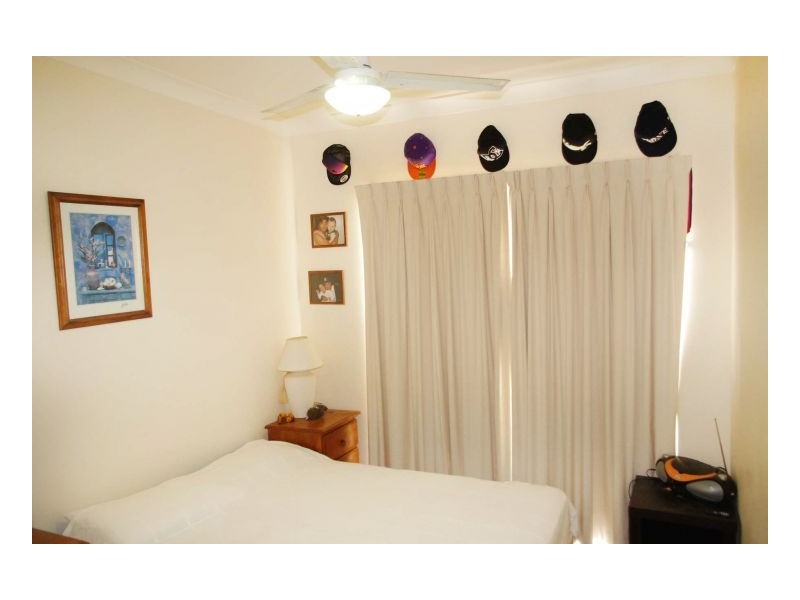 16/32 Lewis Street, Old Bar NSW 2430