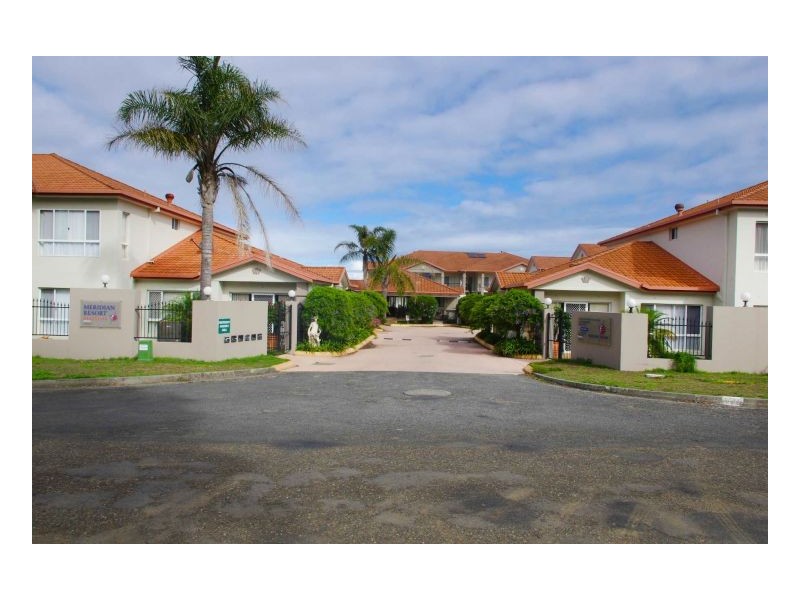 16/32 Lewis Street, Old Bar NSW 2430