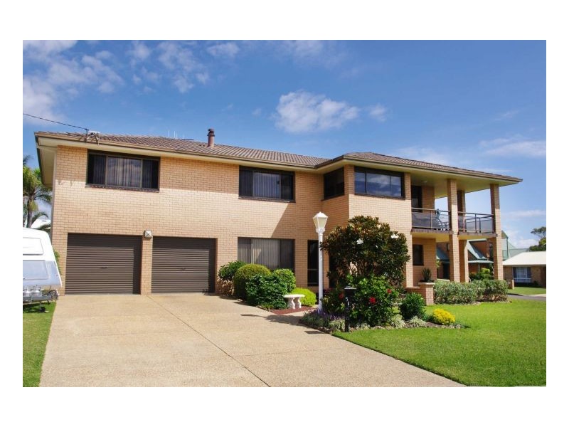 51 Ocean Drive, Wallabi Point NSW 2430