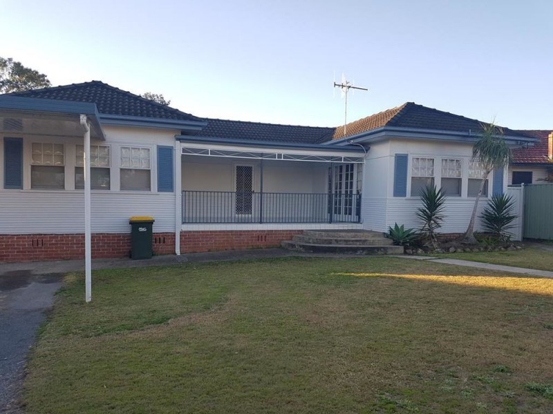 3 Bayview Crescent, Taree NSW 2430