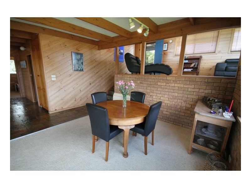 13 Ocean Drive, Wallabi Point NSW 2430