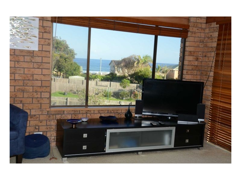 13 Ocean Drive, Wallabi Point NSW 2430