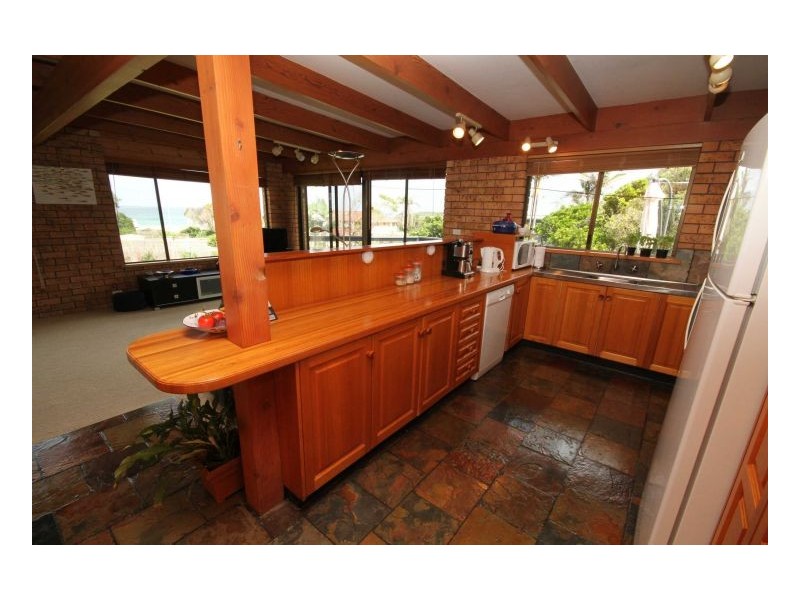 13 Ocean Drive, Wallabi Point NSW 2430