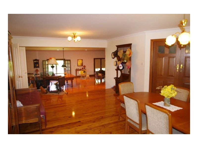 26 Oakflat Close, Old Bar NSW 2430