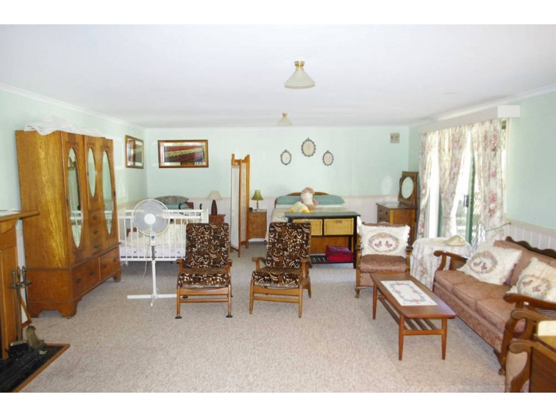 26 Oakflat Close, Old Bar NSW 2430