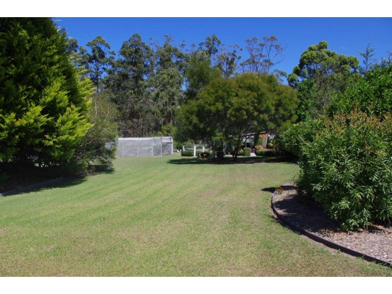 26 Oakflat Close, Old Bar NSW 2430