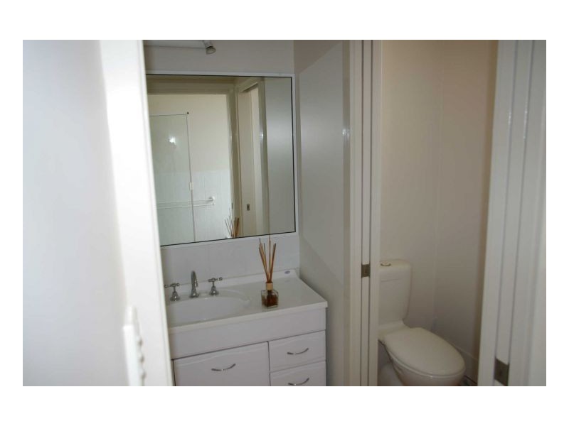 9a Medowie Road, Old Bar NSW 2430