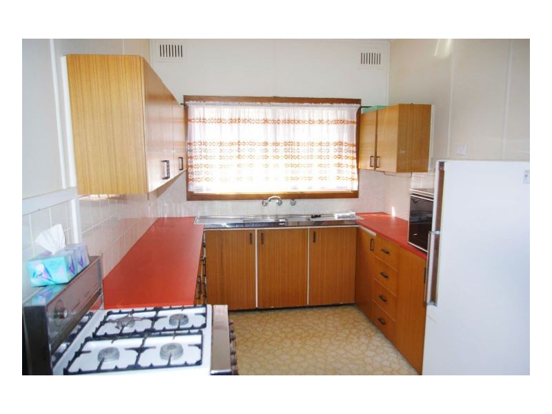 83 Main Street, Manning Point NSW 2430