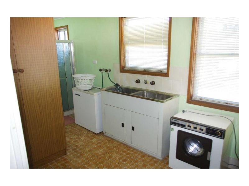 83 Main Street, Manning Point NSW 2430