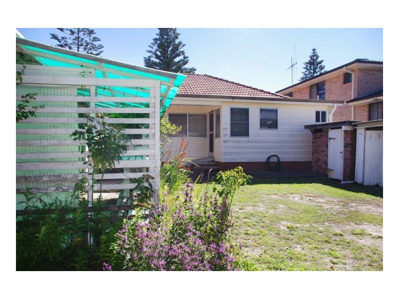 83 Main Street, Manning Point NSW 2430