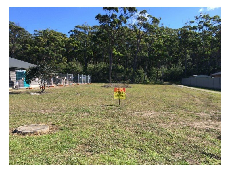 25 Albatross Way, Old Bar NSW 2430