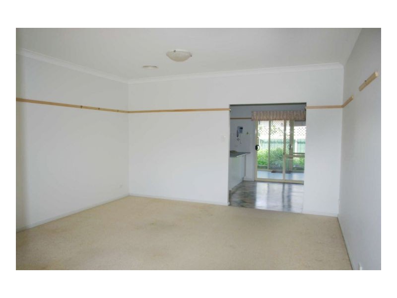 5 Berber Road, Old Bar NSW 2430
