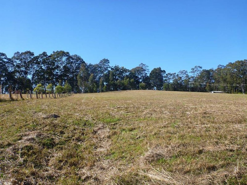 86 Bull Hill Road, Tinonee NSW 2430