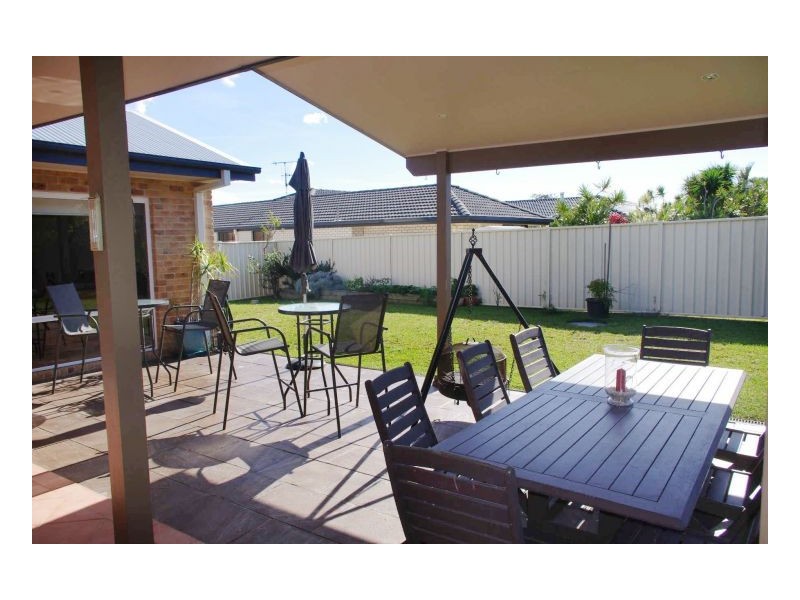 7 Shantull Drive, Wallabi Point NSW 2430