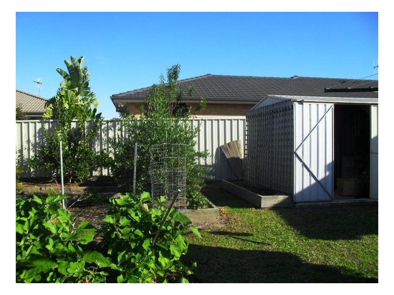 18 Albatross Way, Old Bar NSW 2430