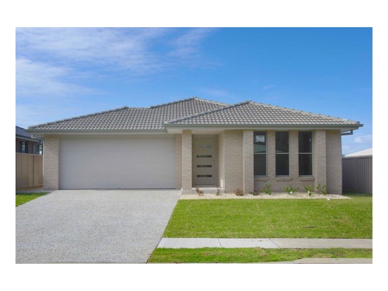 50 Albatross Way, Old Bar NSW 2430