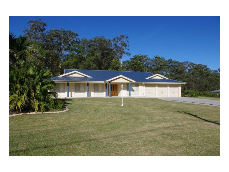 22 Mullalone Place, Pampoolah NSW 2430