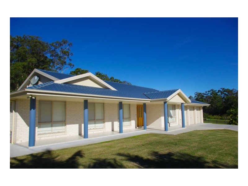 22 Mullalone Place, Pampoolah NSW 2430