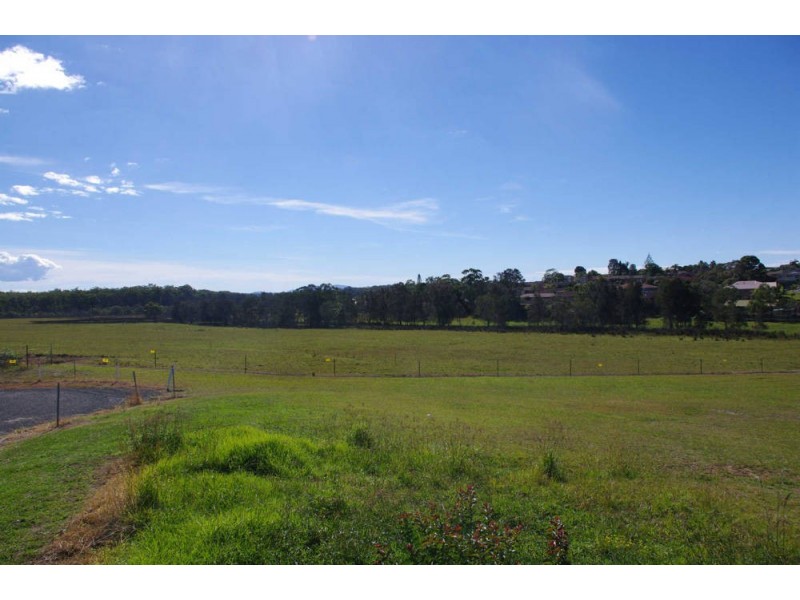 15 Banyula Drive, Old Bar NSW 2430