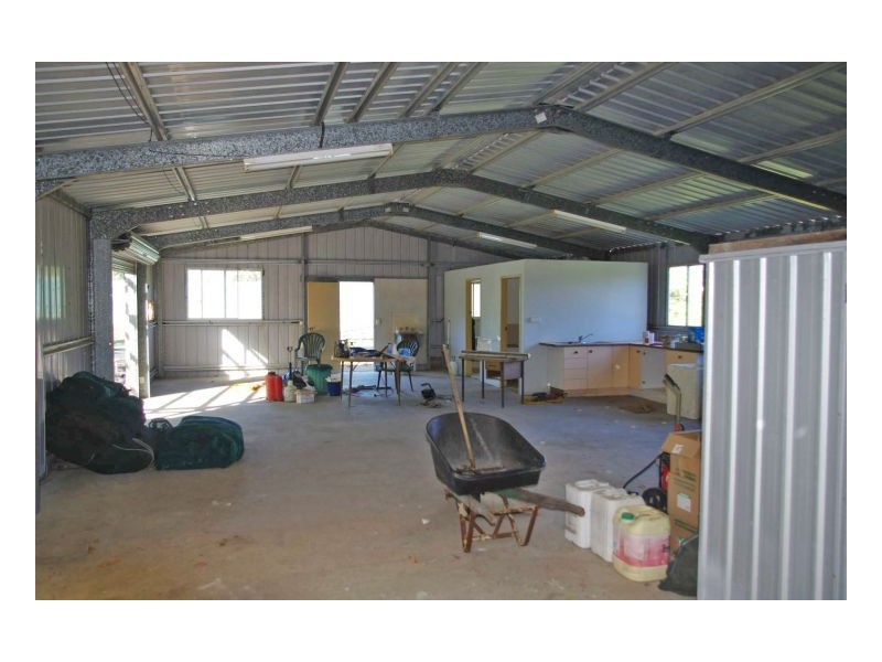 201 Beach Road, Mitchells Island NSW 2430