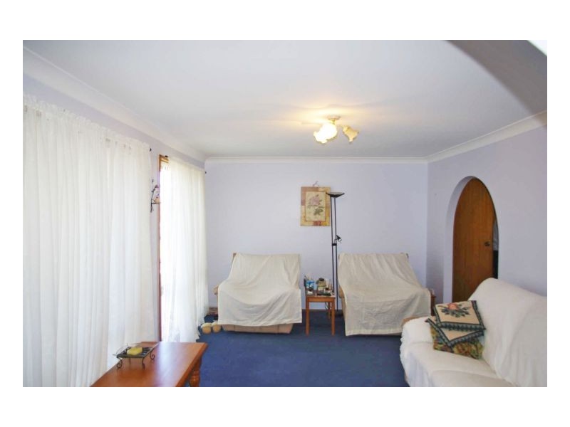 11 Cross Street, Old Bar NSW 2430