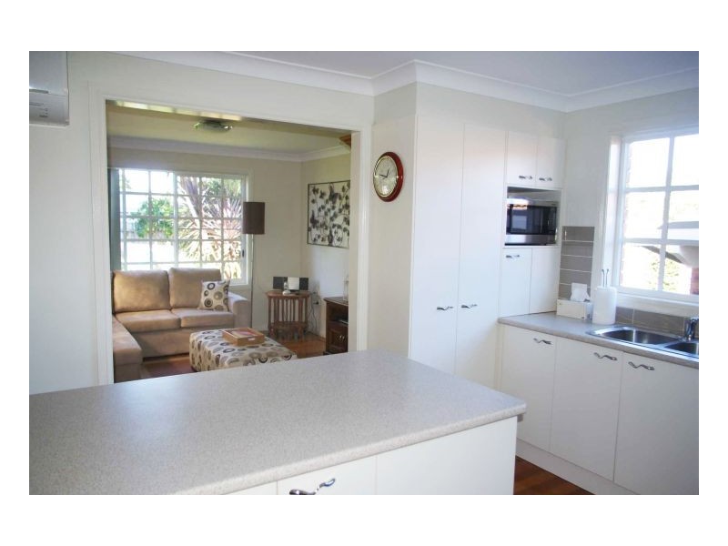 22 Molong Road, Old Bar NSW 2430