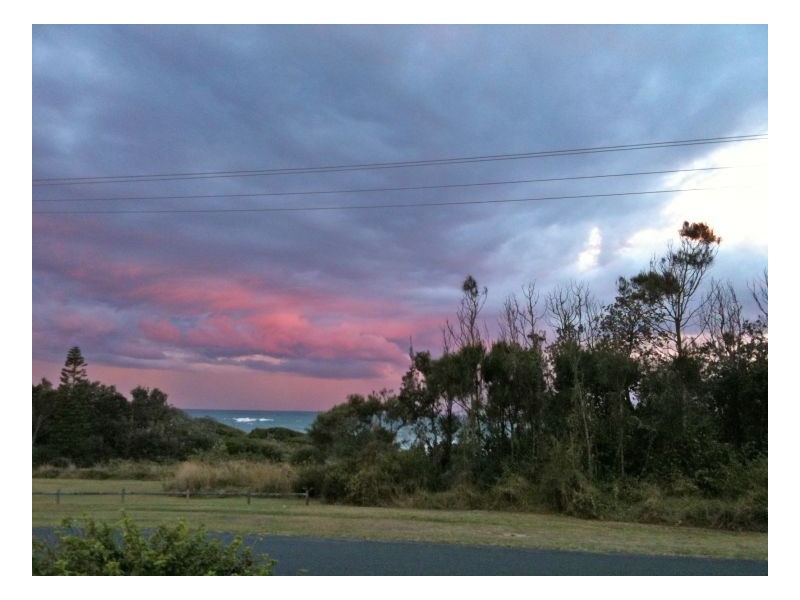 17 Ungala Road, Old Bar NSW 2430
