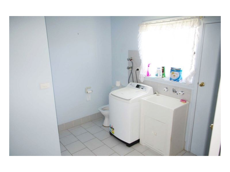 22 Flinders Street, Taree NSW 2430