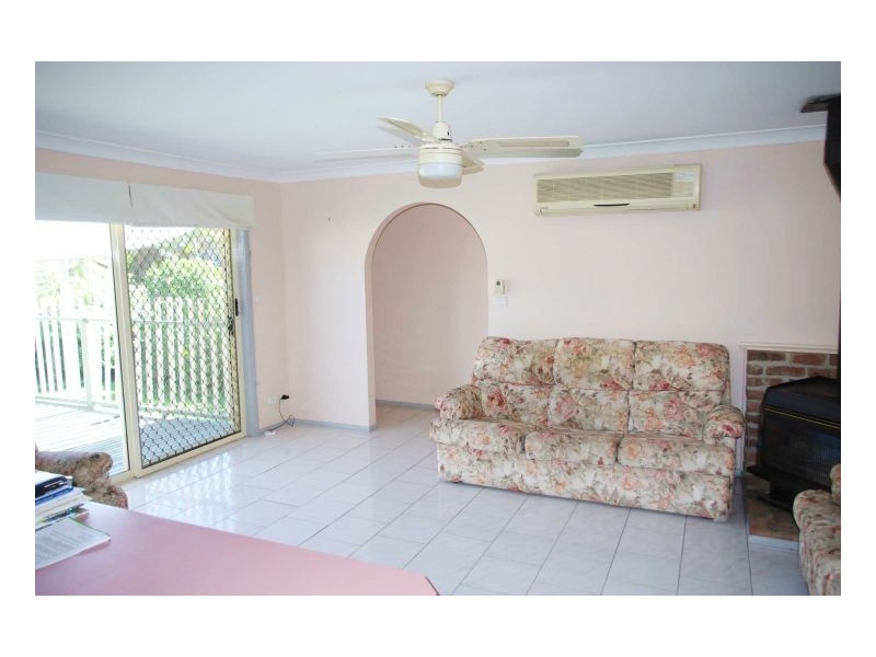 22 Flinders Street, Taree NSW 2430