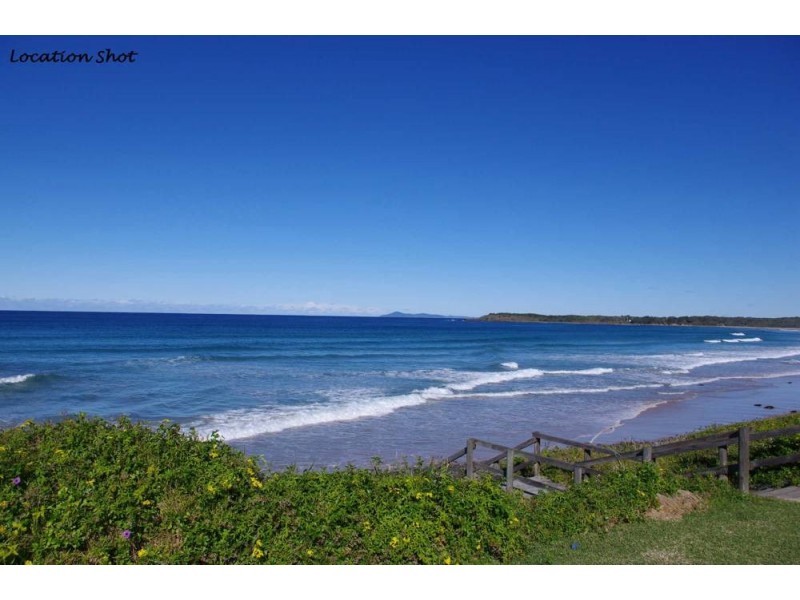 30 Howard Street, Wallabi Point NSW 2430