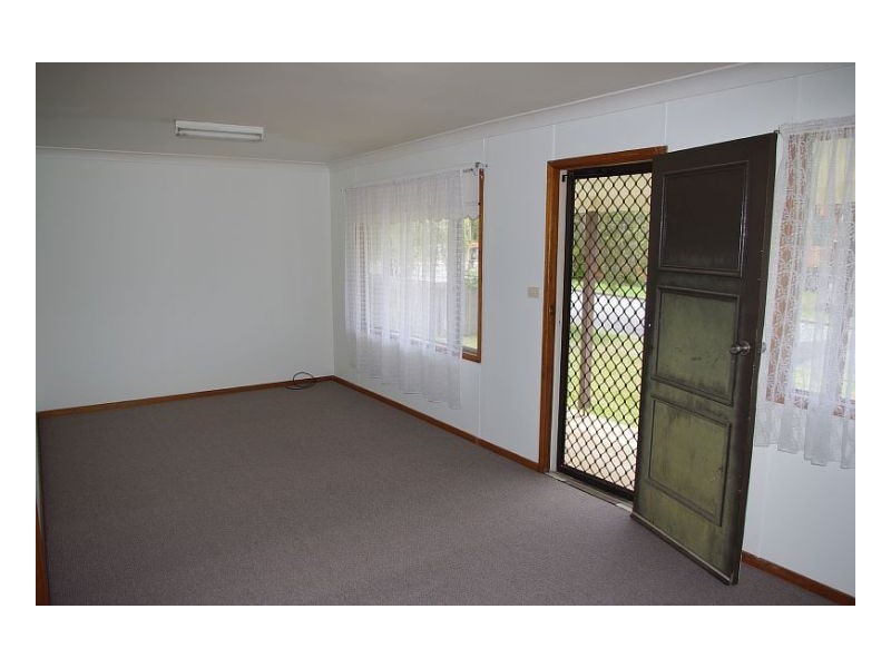 2 Sheppard St, Old Bar NSW 2430