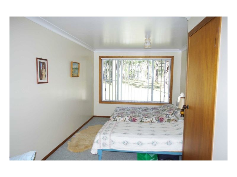 535 Old Bar Road, Old Bar NSW 2430