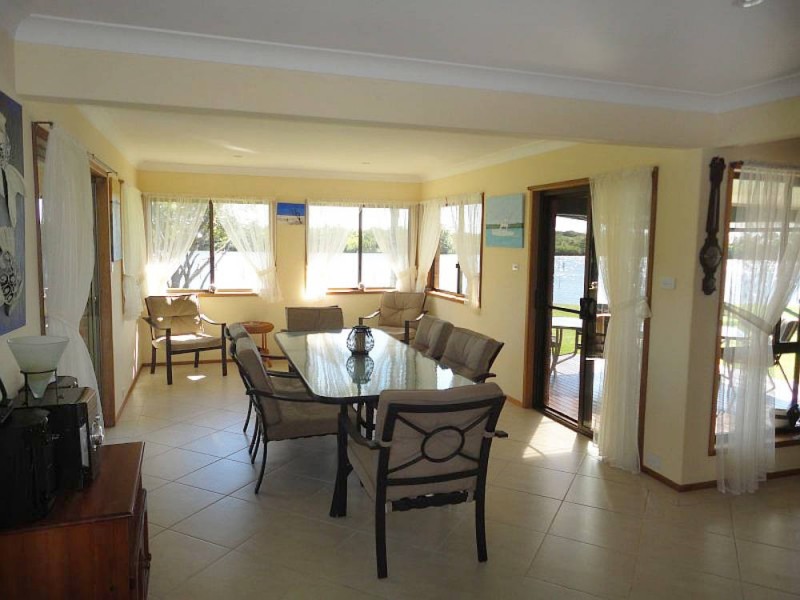 1451 Manning Point Road, Mitchells Island NSW 2430
