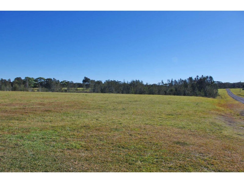 151 Waterman Street, Old Bar NSW 2430