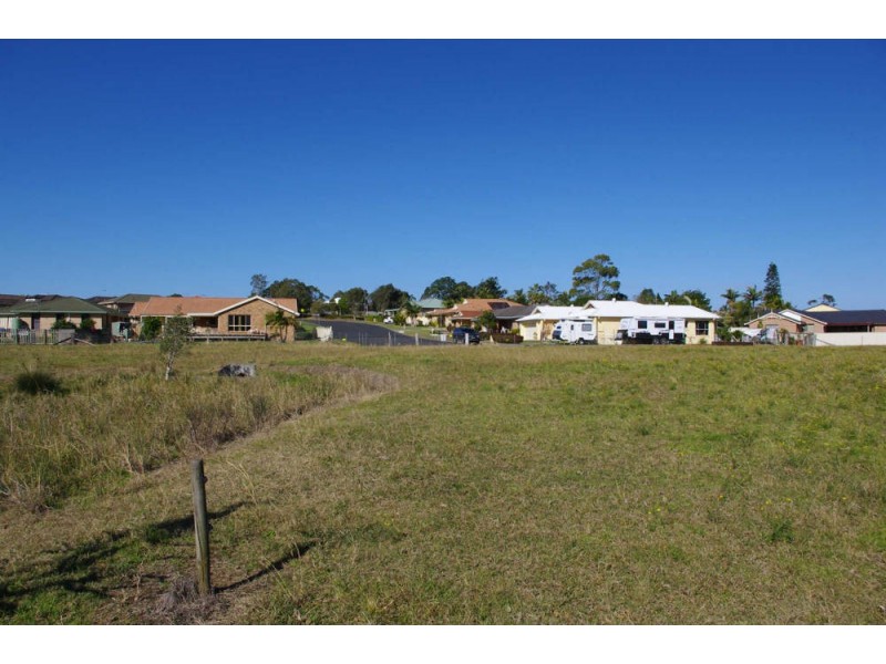 38-45 Banyula Drive, Old Bar NSW 2430