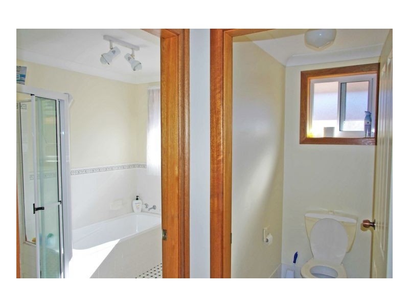 107 Waterman Street, Old Bar NSW 2430