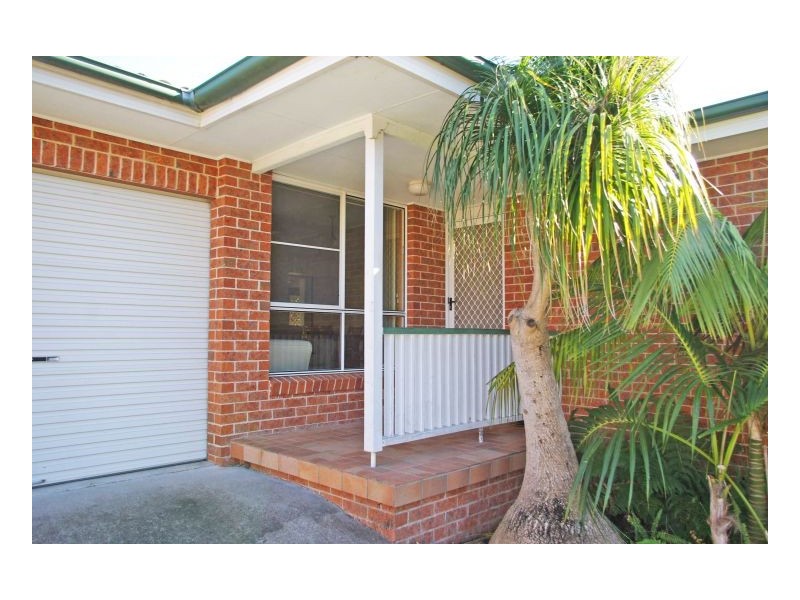 107 Waterman Street, Old Bar NSW 2430