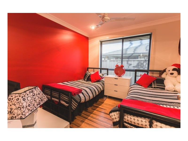 7 Bluehaven Drive, Old Bar NSW 2430