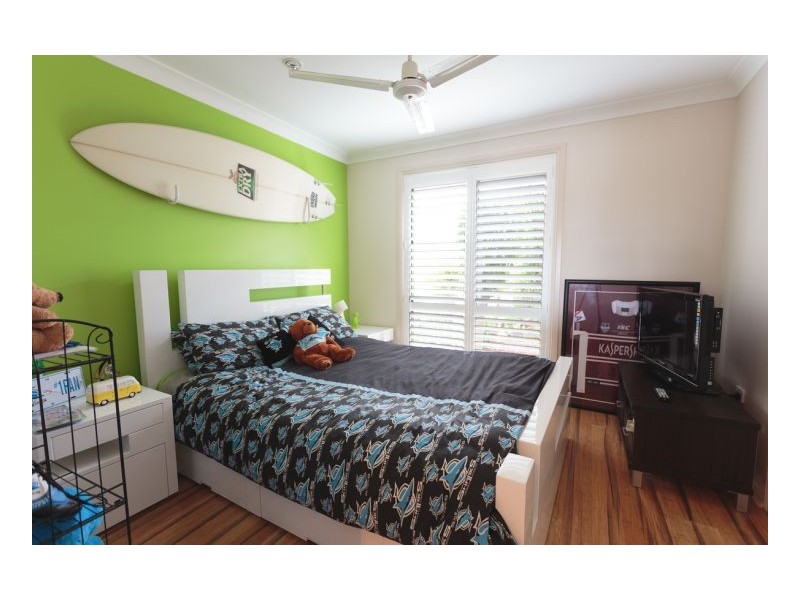 7 Bluehaven Drive, Old Bar NSW 2430