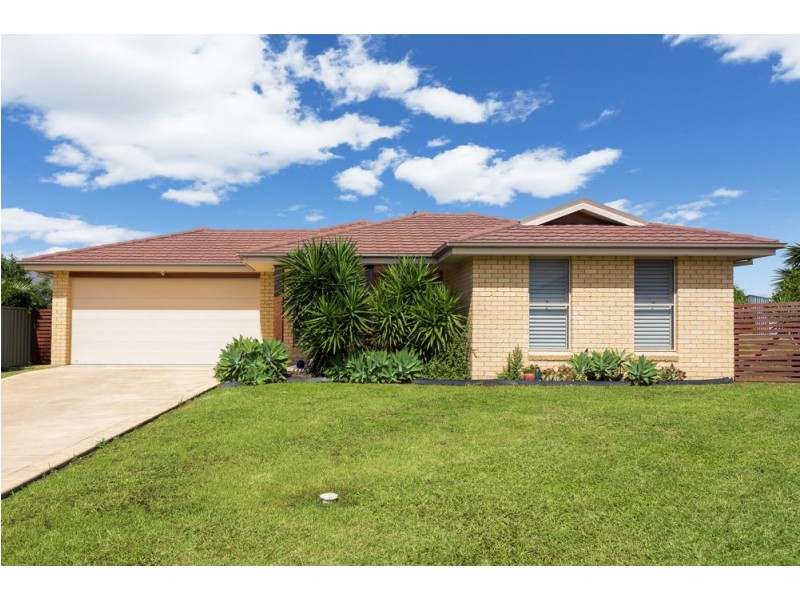 5 Eagle Close, Old Bar NSW 2430