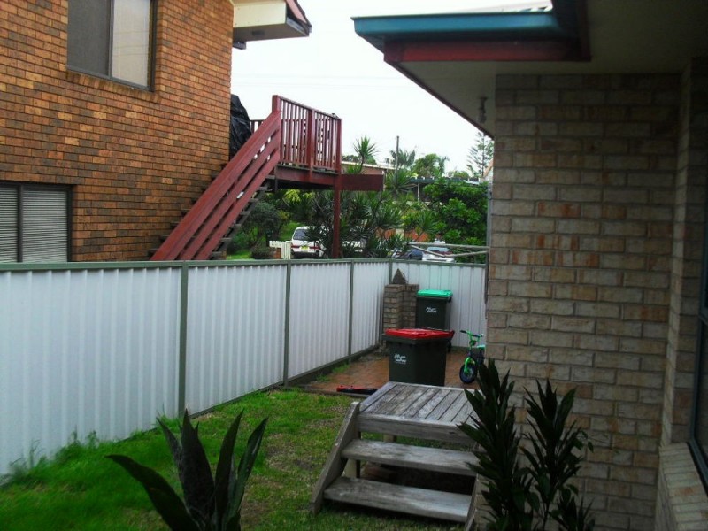 1/15 Lewis Street, Old Bar NSW 2430