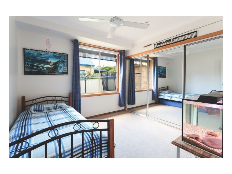 9 Surfsound Avenue, Wallabi Point NSW 2430