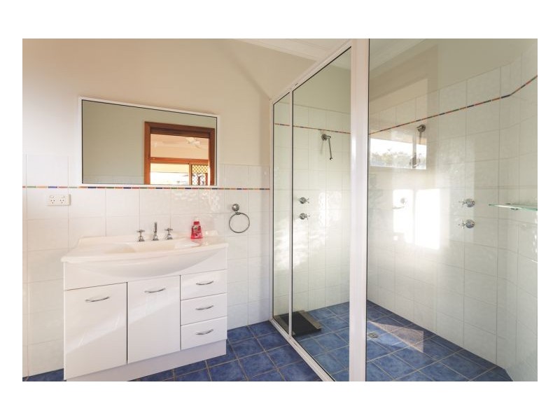 9 Surfsound Avenue, Wallabi Point NSW 2430