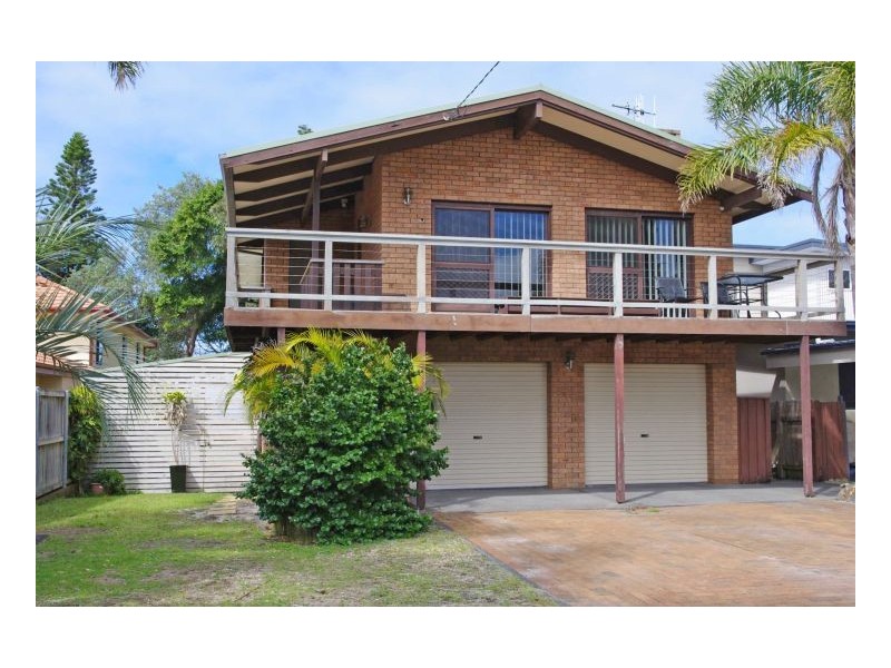 34 Hall Street, Old Bar NSW 2430