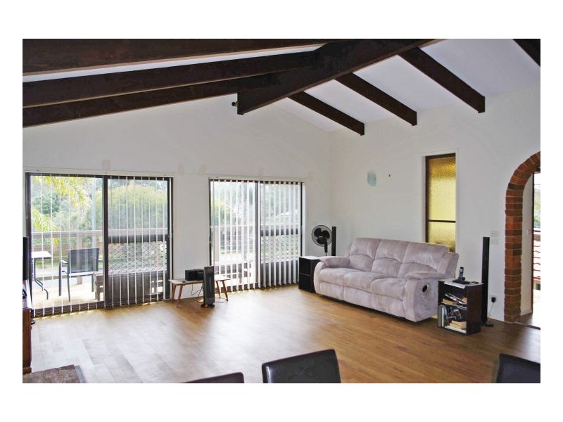 34 Hall Street, Old Bar NSW 2430