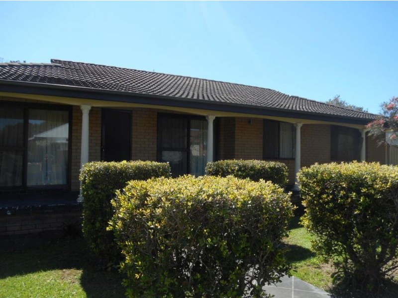 25 Bryan Street, Old Bar NSW 2430