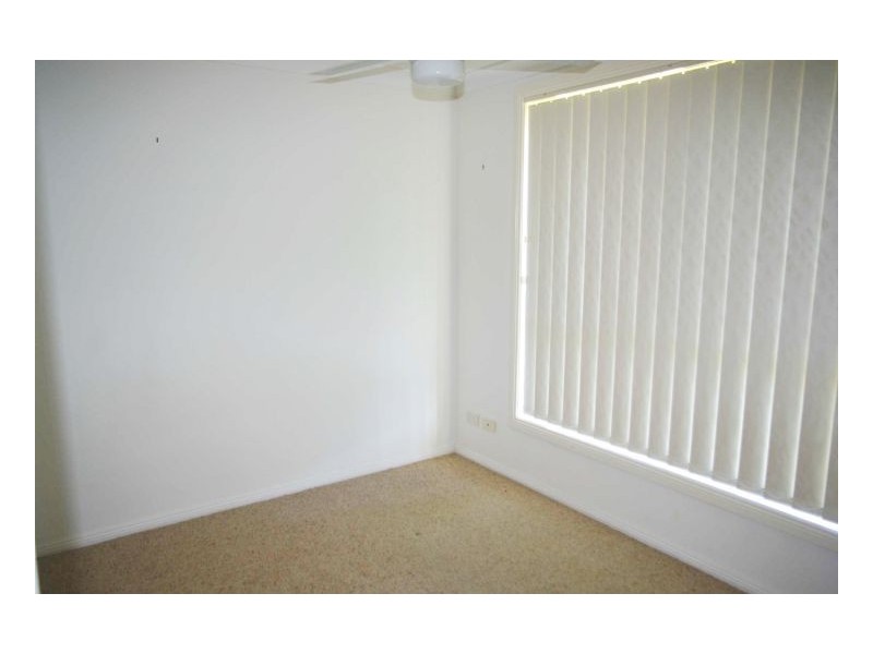 18 Albatross Way, Old Bar NSW 2430