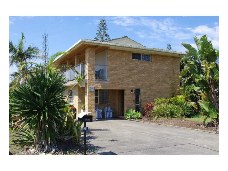 28 Hall Street, Old Bar NSW 2430