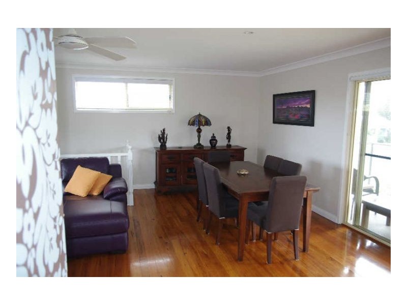 28 Hall Street, Old Bar NSW 2430