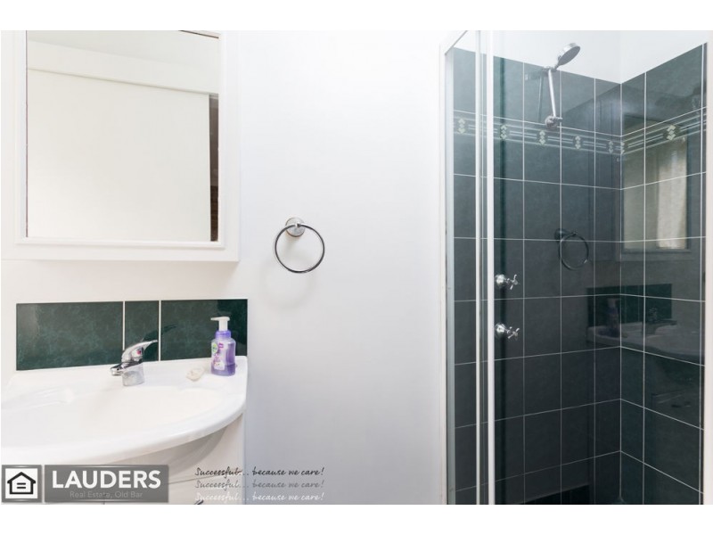 13 Rosier Place, Old Bar NSW 2430